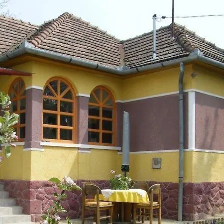 Waldhof Tatil Evi Dobrokoz
