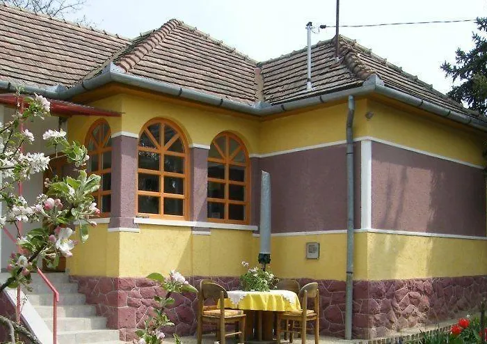 Waldhof Tatil Evi Dobrokoz