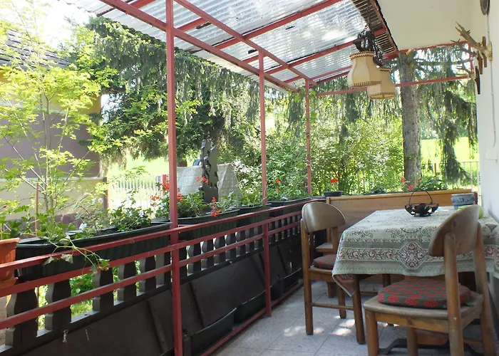 Waldhof Tatil Evi Dobrokoz